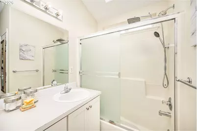 521 Carla Ct SE, Salem, OR 97302 - Photo 16