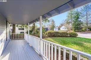 20012 NW Metolius Dr, Portland, OR 97229 - Photo 4