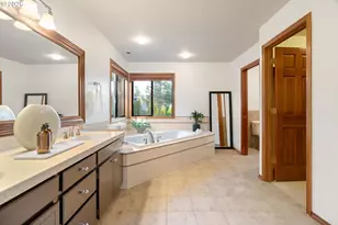 1339 Stonehaven Dr, West Linn, OR 97068 - Photo 24