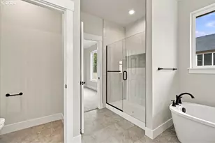 981 W Washington St, Carlton, OR 97111 - Photo 24