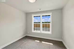 981 W Washington St, Carlton, OR 97111 - Photo 32