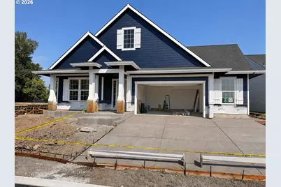 981 W Washington St, Carlton, OR 97111 - Photo 2