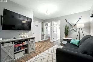 2223 SW Coast Ave, Lincoln City, OR 97367 - Photo 18