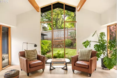 6832 SW Raleighwood Way, Portland, OR 97225 - Photo 6