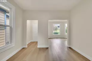 1926 SE Washington St, Portland, OR 97214 - Photo 10