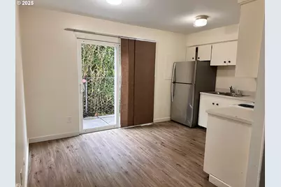 3433 SE 22nd Ave, Portland, OR 97202 - Photo 2