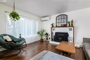 13005 SW Walker Rd, Beaverton, OR 97005 - Photo 6