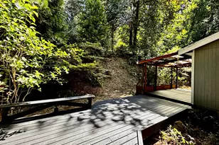 867 S 71st St, Springfield, OR 97478 - Photo 8