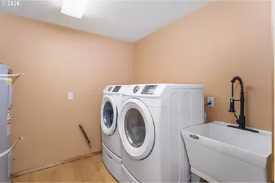 9275 SE Terrace View Ct, Amity, OR 97101 - Photo 12