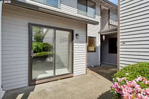 12116 SE 104th Ct, Happy Valley, OR 97086 - Photo 2