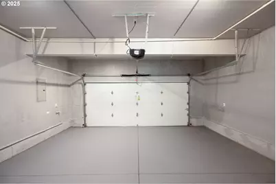 9132 SE Clinton St, Portland, OR 97266 - Photo 34