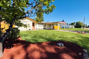 109 Oak St, Amity, OR 97101 - Photo 1