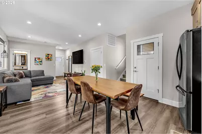 3611 NE Minnehaha St, Vancouver, WA 98661 - Photo 4