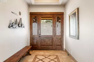 10715 Rockside Ct, Redmond, OR 97756 - Photo 4