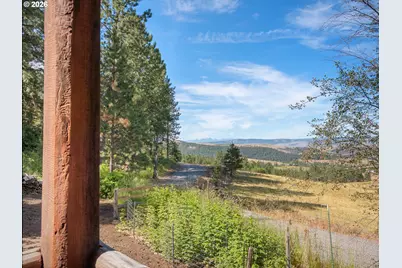 70286 Haefer Ln, Cove, OR 97824 - Photo 12