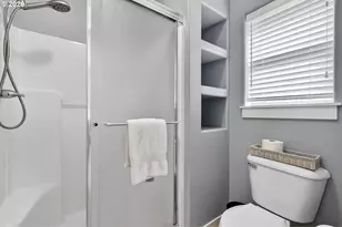 7937 SW Carol Ann Ct, Portland, OR 97224 - Photo 40
