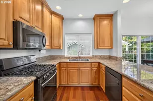 1125 32nd Pl, Forest Grove, OR 97116 - Photo 10