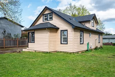 1520 N Maple St, Canby, OR 97013 - Photo 42