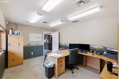 5597 S Santiam Hwy, Lebanon, OR 97355 - Photo 10