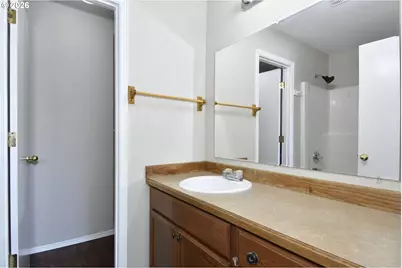 1703 NW Division St, Gresham, OR 97030 - Photo 22