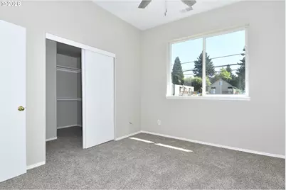 1703 NW Division St, Gresham, OR 97030 - Photo 20