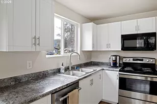 1321 Sunset Ln, Sutherlin, OR 97479 - Photo 18