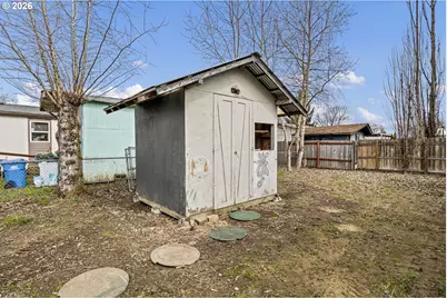 1321 Sunset Ln, Sutherlin, OR 97479 - Photo 38