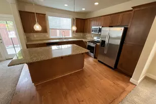 13395 SW Fitzwilliam Dr, Portland, OR 97224 - Photo 10
