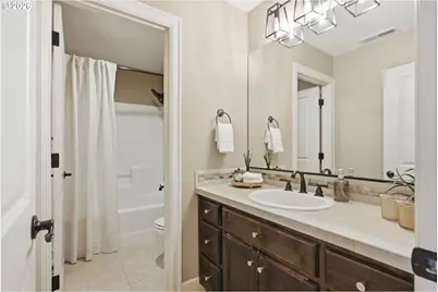 15677 Fieldstone Dr, Lake Oswego, OR 97035 - Photo 36