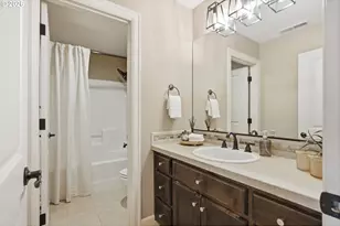 15677 Fieldstone Dr, Lake Oswego, OR 97035 - Photo 36