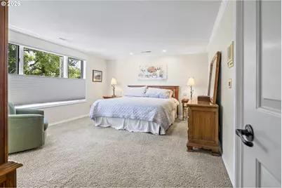 2105 Club House Dr, West Linn, OR 97068 - Photo 24