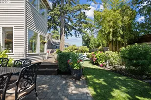 2105 Club House Dr, West Linn, OR 97068 - Photo 18