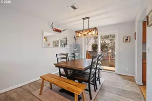 17670 SE Emerald Dr, Milwaukie, OR 97267 - Photo 12