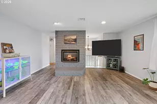 17670 SE Emerald Dr, Milwaukie, OR 97267 - Photo 8