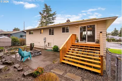 17670 SE Emerald Dr, Milwaukie, OR 97267 - Photo 30