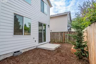817 NE 94th Ave, Portland, OR 97220 - Photo 28