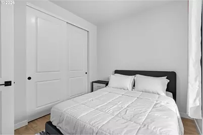 817 NE 94th Ave, Portland, OR 97220 - Photo 16