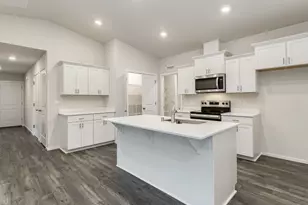 1607 NE 122nd Ct, Vancouver, WA 98684 - Photo 2