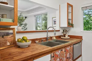 20130 Larkspur Ln, West Linn, OR 97068 - Photo 10