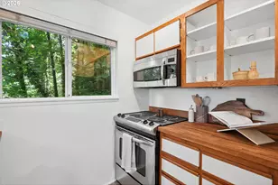 20130 Larkspur Ln, West Linn, OR 97068 - Photo 12
