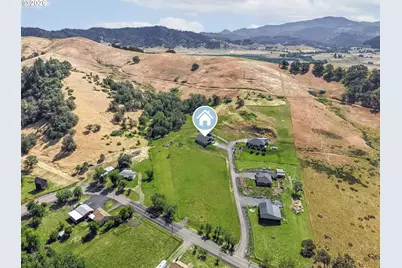 200 Hatfield Dr, Roseburg, OR 97470 - Photo 40