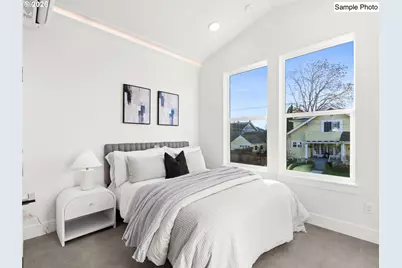 6217 NE Stanton St, Portland, OR 97213 - Photo 8