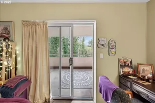 6625 W Burnside St, Portland, OR 97210 - Photo 14