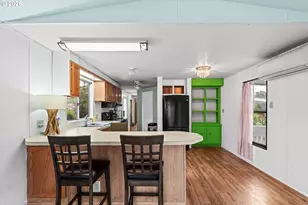 1225 W 10th Ave, Junction City, OR 97448 - Photo 8