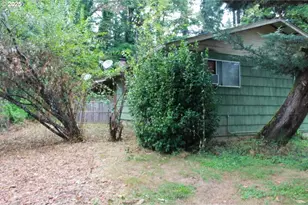 21620 Glaze Rd, Noti, OR 97461 - Photo 6