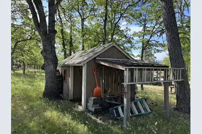 2069 Glenwood Hwy, Goldendale, WA 98620 - Photo 32