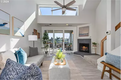 178 N Hayden Bay Dr, Portland, OR 97217 - Photo 8