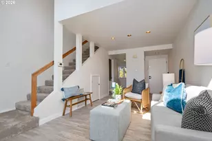 178 N Hayden Bay Dr, Portland, OR 97217 - Photo 6