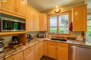 2548 NW Maser Dr, Corvallis, OR 97330 - Photo 18