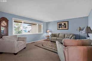 844 NE Baldwin Dr, Hillsboro, OR 97124 - Photo 18